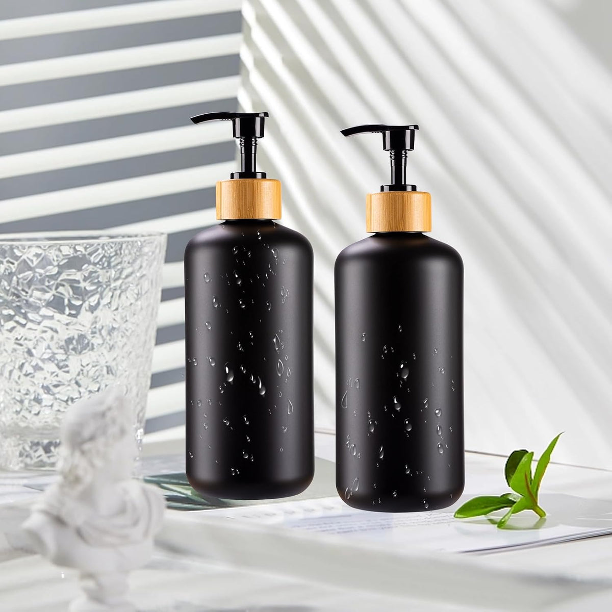 Black Soap Dispenser Set 16oz Plastic Soap Dispenser with Bamboo Pump Hand and Dish for Kitchen Refillable Soap Lotion Dispenser for Shampoo Conditioner Bathroom Kitchen Farmhouse