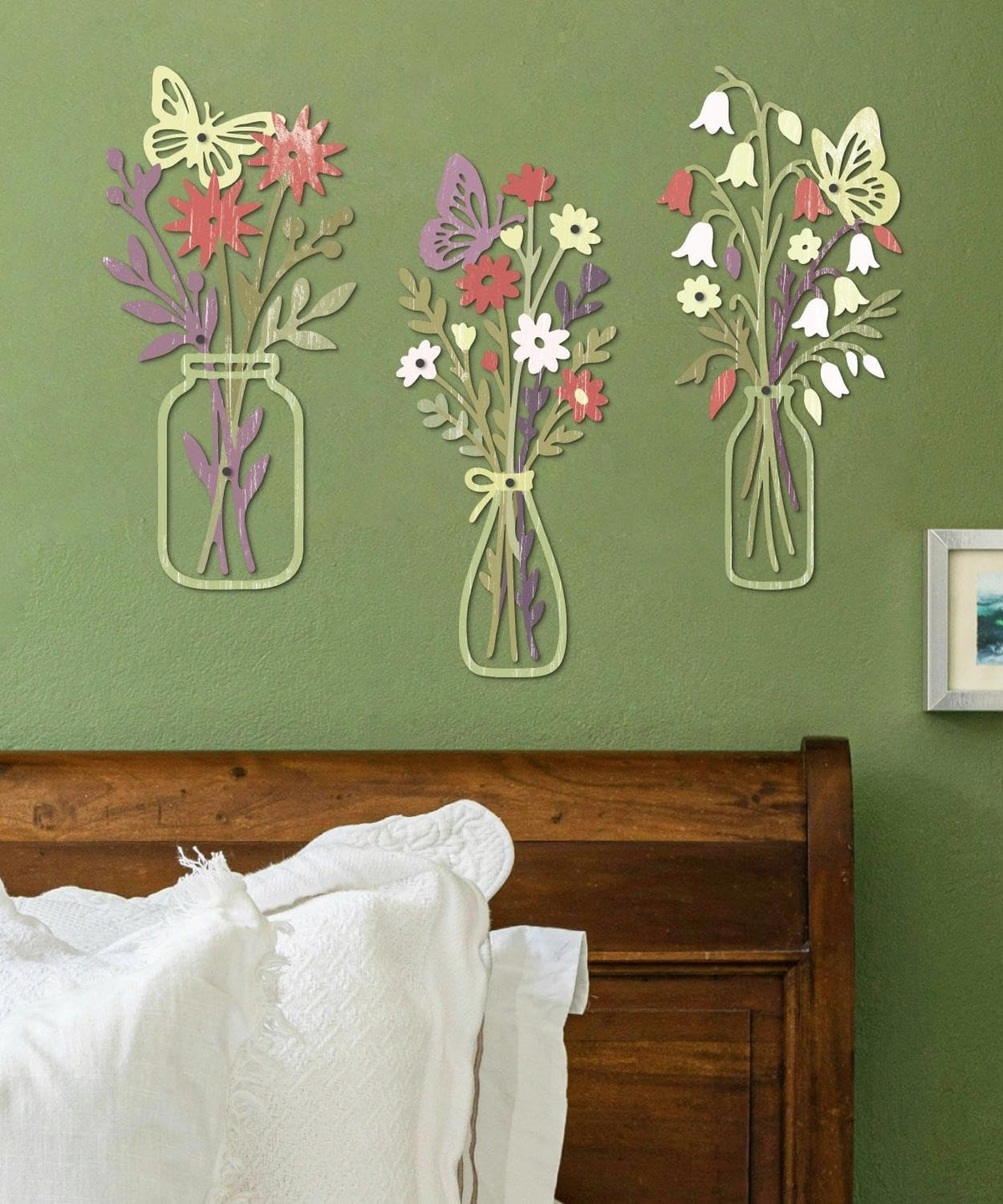 Putuo Decor Metal Flower Wall Decor, 3PCS Minimalist Floral Wall Art with Butterfly, Boho Spring Wall Sculptures for Living Room Bedroom Bathroom Kitchen, Modern Colorful Metal Flowers Decorations