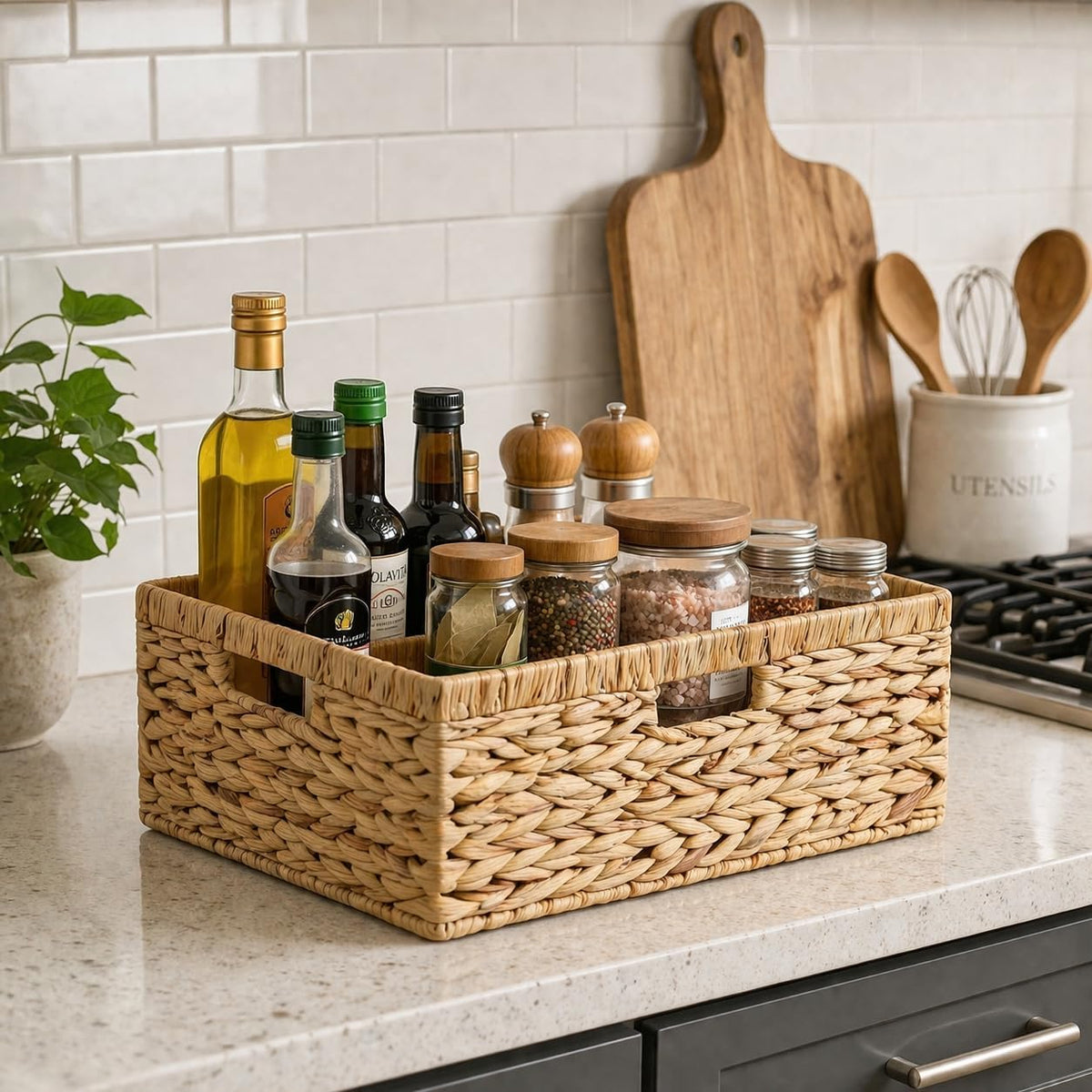 Large Wicker Basket, Water Hyacinth Wicker Storage Basket for Organizing