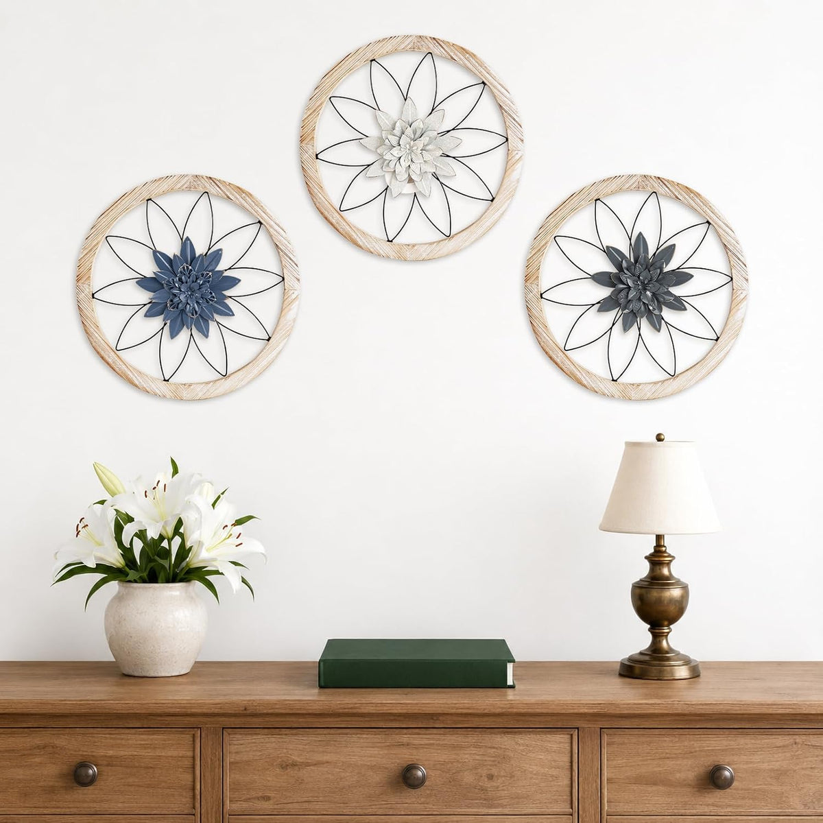Paquesta 3 Piece Round Farmhouse Wall Decor with 6 Piece Interchangeable Flowers 15.75'' Medallion Wood & Metal Rustic Wall Art for Living Room Bedroom Kitchen Bathroom Dining Room Home Decorations (large black wheel)