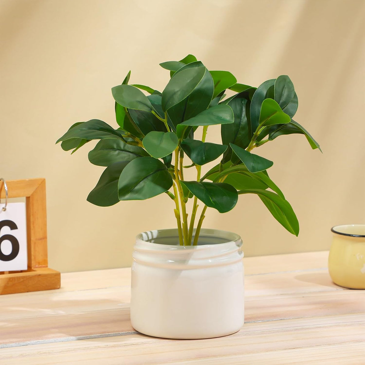 Hotop 6 Pcs Artificial Eucalyptus Stems Fake Greenery Branches for Vase