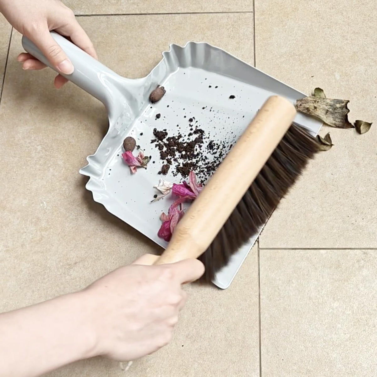 Metal Dust Pan and Brush Set Heavy Duty for Fireplace Garage Shop 9" Wide