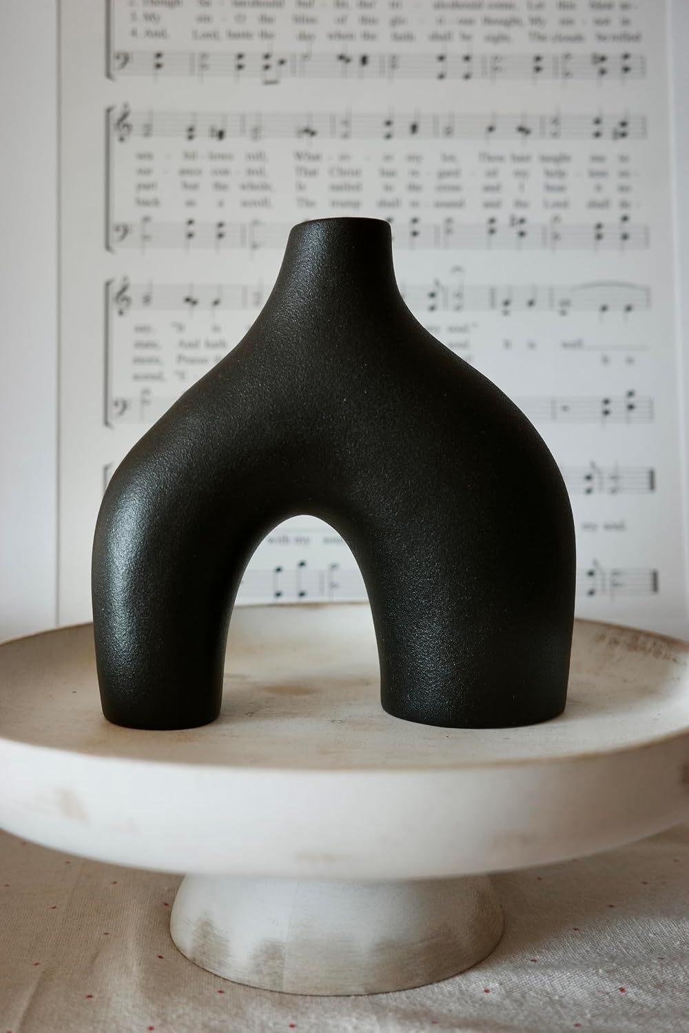 Carrot's Den Black Ceramic Modern Vase Set of 2, Donut Shelf Decor, Black