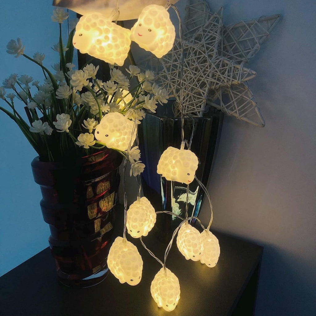 Cute Painted Sheep Night Light LED Sheep Ornaments String Lights White Sheep Fairy Light Battery Powered Indoor Outdoor Party Decor Night Light (20LED, White Sheep)