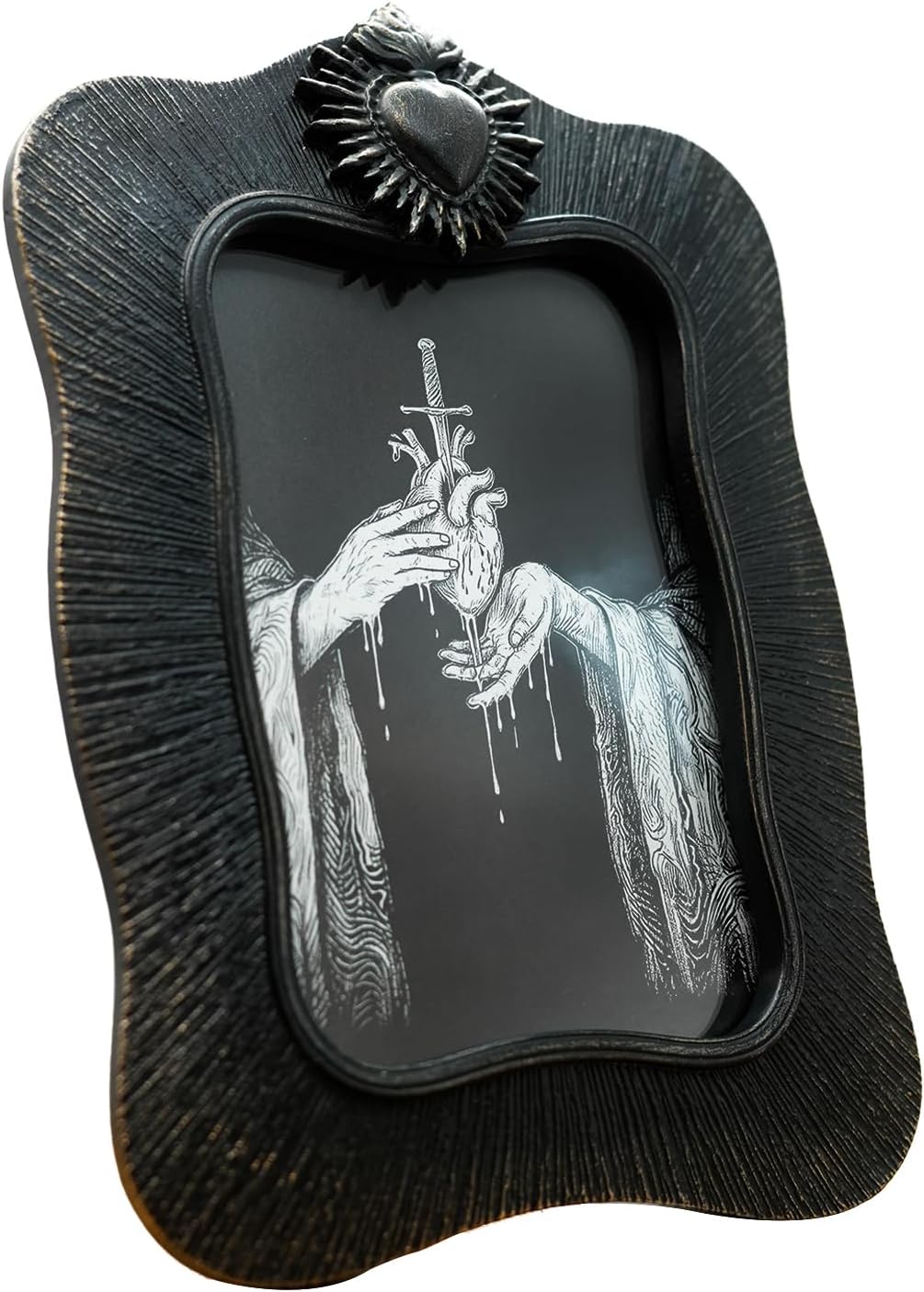 4x6 Vintage Picture Frame, Antique Black Ornate Gothic Photo Frame for Wall Hanging or Tabletop Display, Decorative Heart Relief Design, Retro Home Decor, Photo Gallery Art