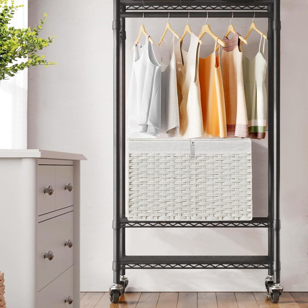 180L Wicker Storage Basket with Lid, Handwoven Rattan Large Shelf Basket with Removable Liner, 47.6 Gallon Wicker Basket for Blanket, Storage Trunk with Handle for Closet, Bedroom, Livingroom, White