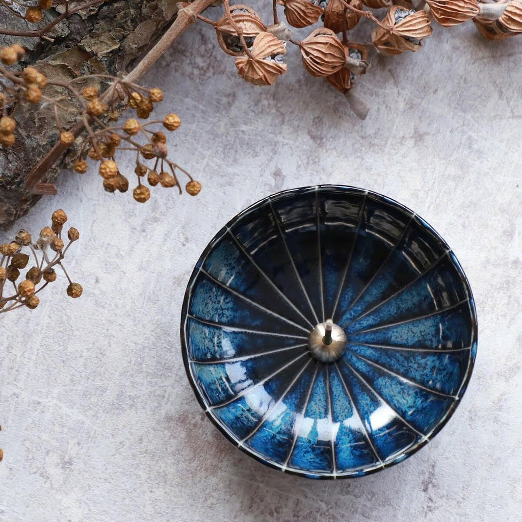 Asayu Japan Lotus Incense Holder for Sticks, Navy Blue Ceramic, 4.1in