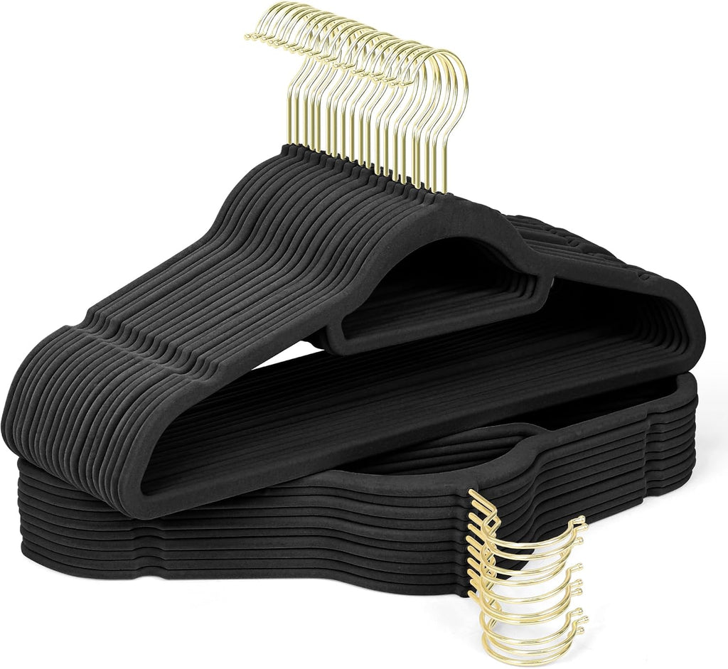 Velvet Hangers 30 Pack with Gold Hooks, Non-Slip Felt Clothes Hangers Black