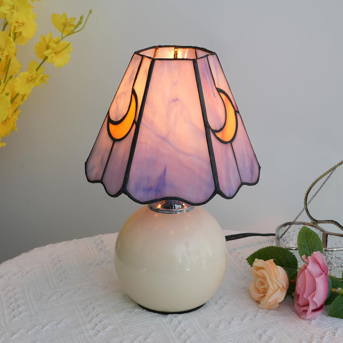 Tiffany Lamp Stained Glass Table Lamp Moon Mushroom Cute Small Bedside lamp Living Room Dining Room Office Decoration Desk lamp Home Decoration Creative Gift Scene Prop