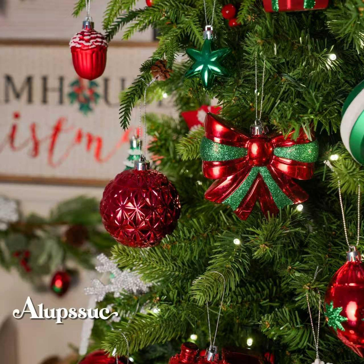 Alupssuc 82pcs Classic Christmas Balls Ornaments Set, Red, White and Green
