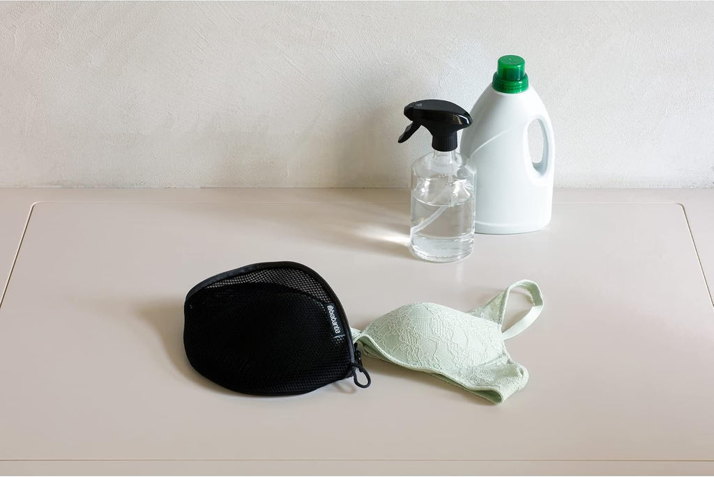 Brabantia Mesh Zip Up Laundry Bra Washing Machine Delicates, Organizer Travel Bags, 1 Pack, Black