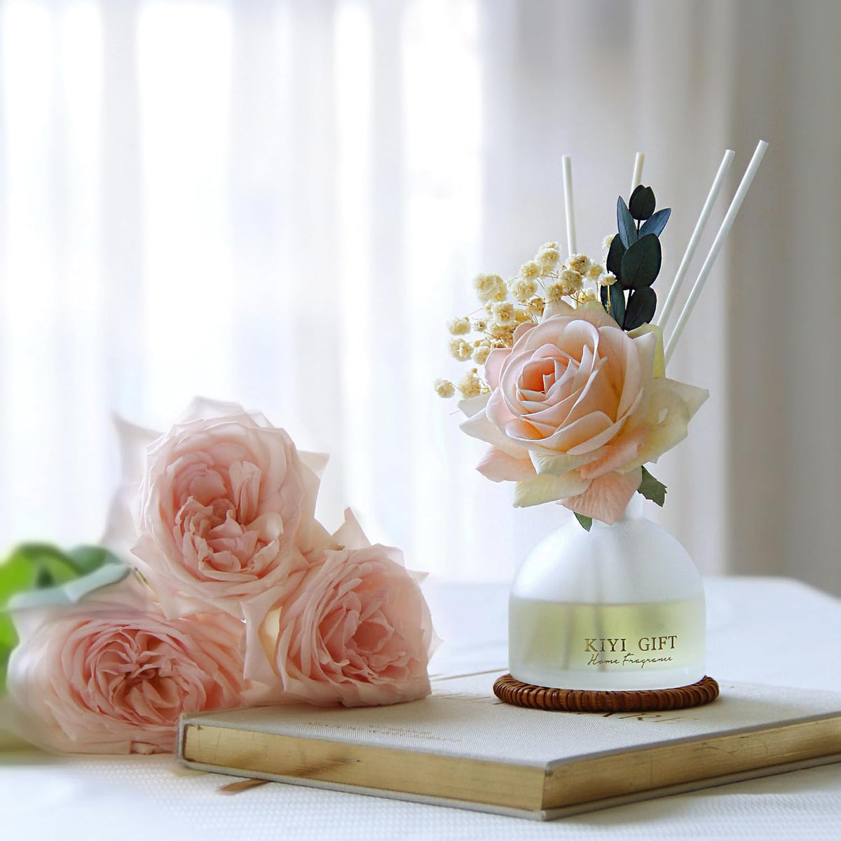 Reed Diffuser Set, 4.06 oz Scent Diffuser with 6 Sticks, Home Fragrance, Reed Diffuser for Bathroom Shelf Decor, Jasmine Rose