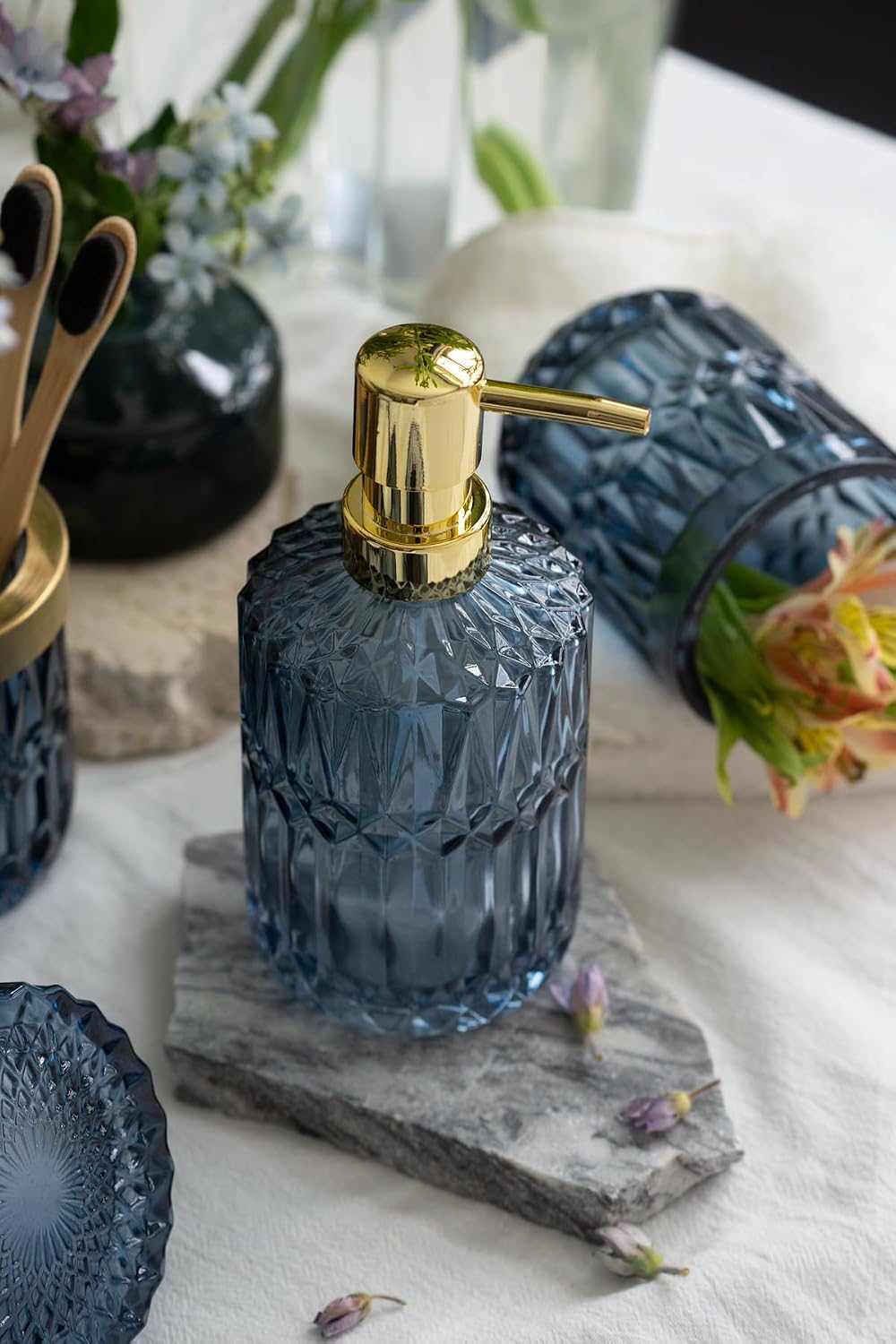 EMPO 12oz Crystal Glass Soap Dispenser with Rust Proof Stainless Steel Pump, Refillable Hand Soap Dispenser for Kitchen Sink, Bathroom Dispenser for Dish Soap, Lotion, Diamond Design (Blue)