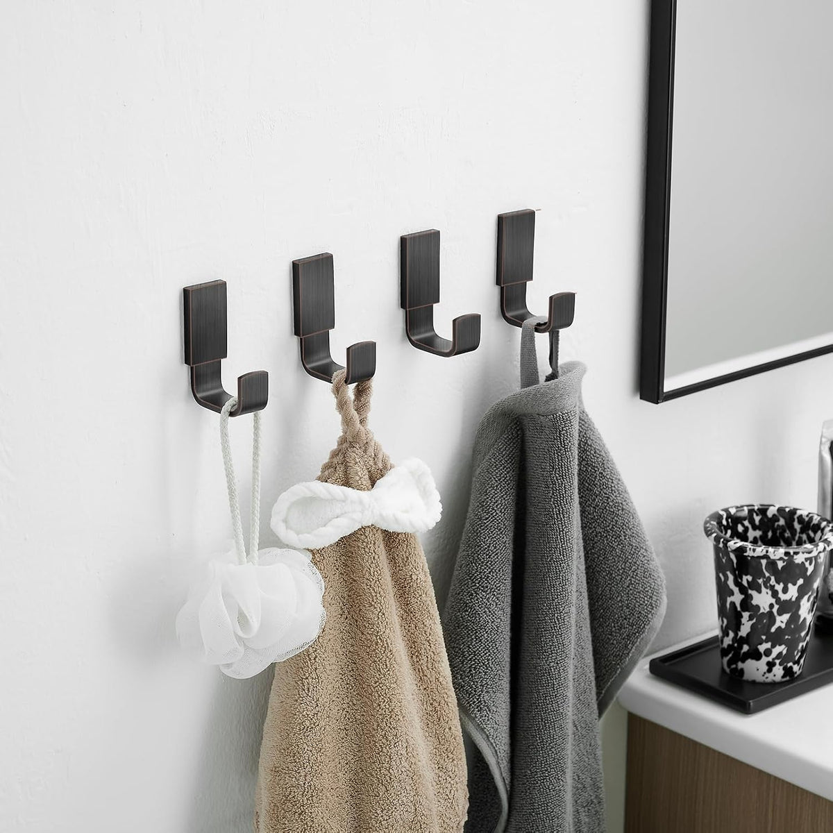 BESy Brass Towel Hook, Bath Robe Coat Clothes Hook Oil Rubbed Bronze 4 Pack