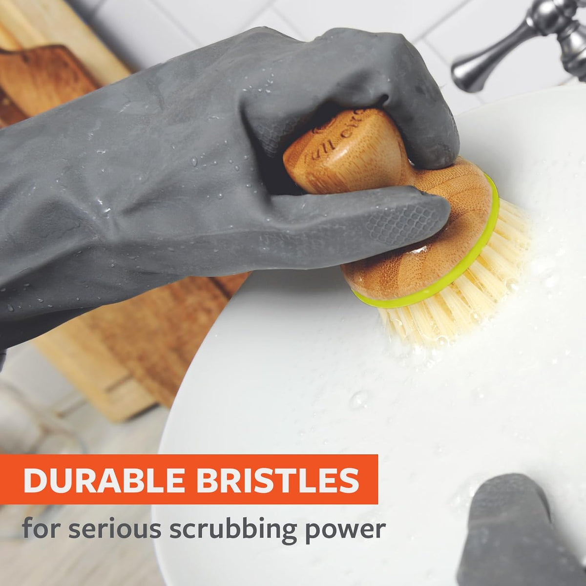 Full Circle Bubbly Palm Brush, Dish Scrub Brush for Nonstick, Green