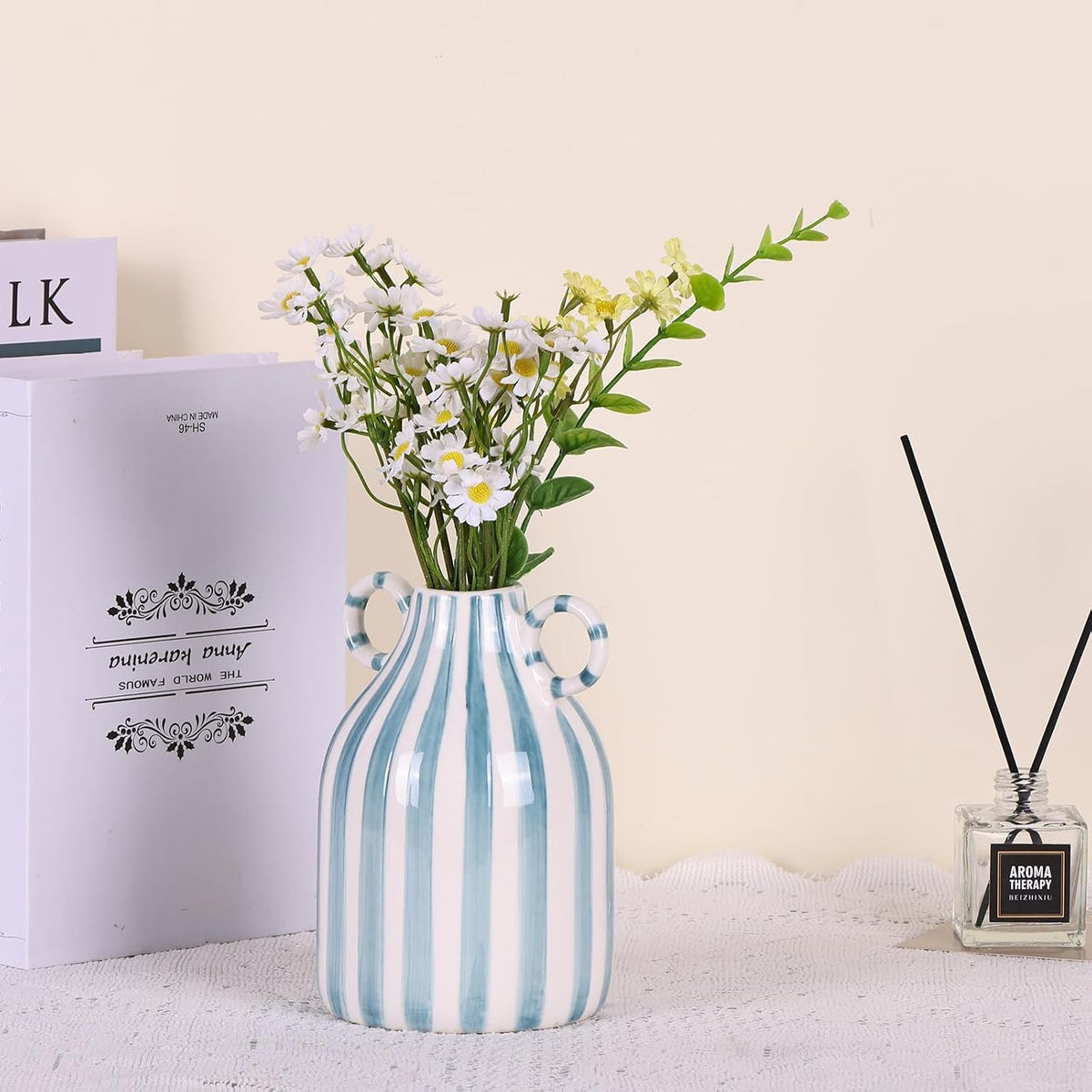 Green and White Ceramic Vase with Handle, Nordic Boho Small Vases Side Table Flower Centerpiece, Wide Mouth Single Flower Vase Pampas Grass Decorative - for Home Window Sill Living Dining Room Kitchen