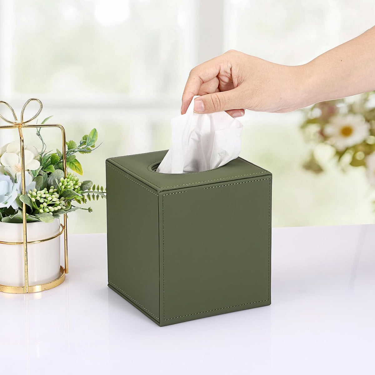 Sumnacon Square Tissue Box Cover with Magnetic Bottom,PU Tissue Box Holder