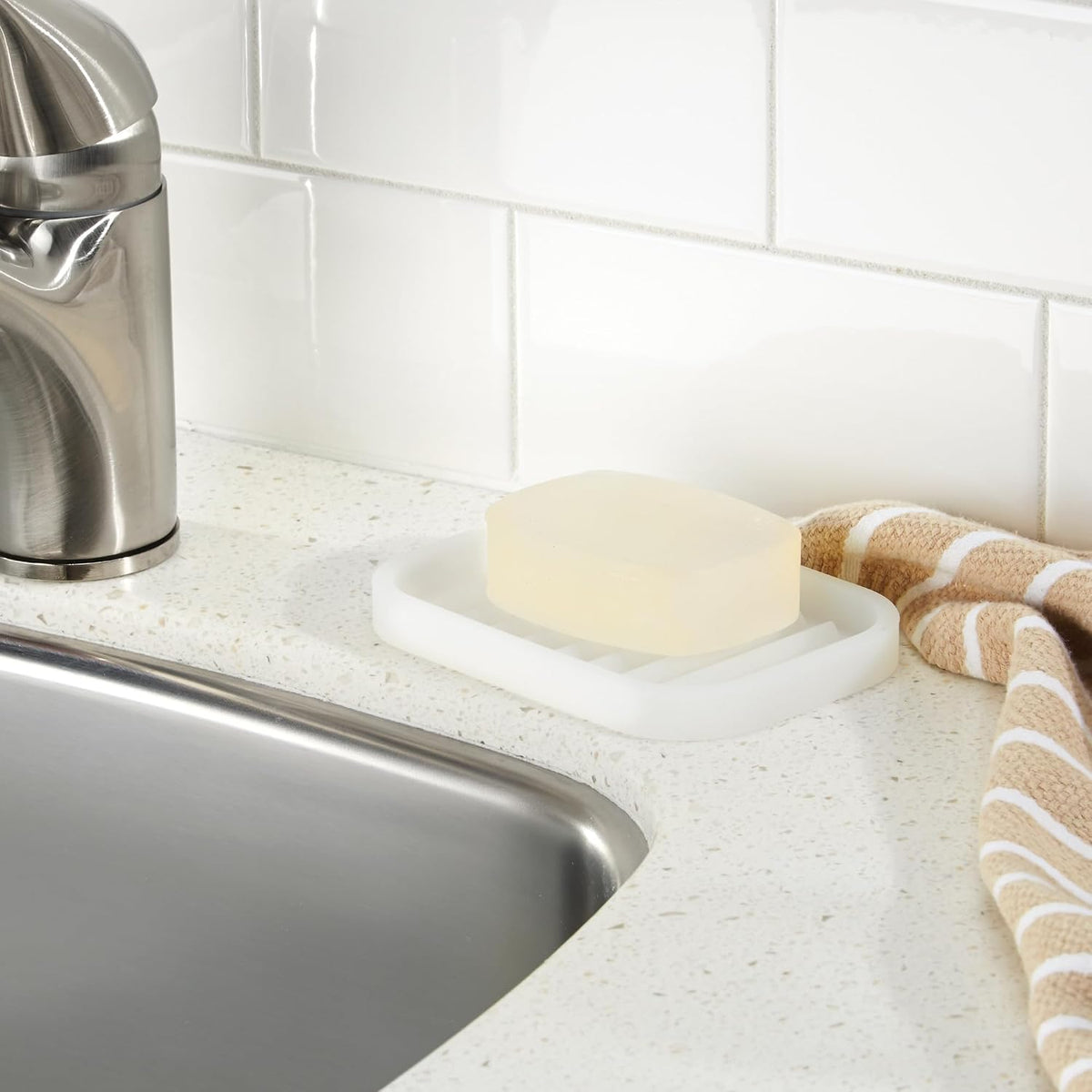 iDesign Silicone Soap Dish for Bar Soap or Scrub Brush - Ideal for Kitchen or Bathroom - Set of 2 - Clear