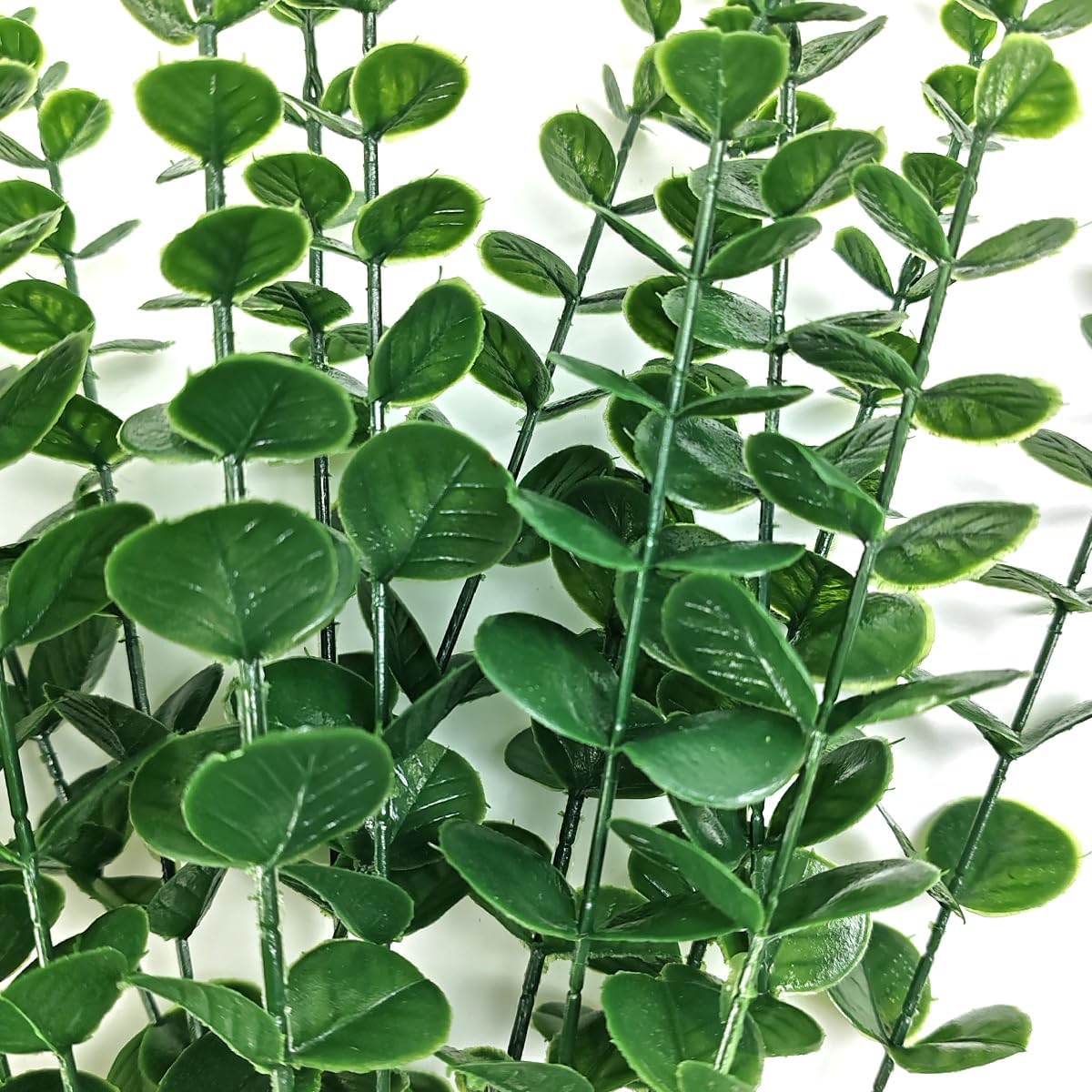 TIHOOD 25pcs Eucalyptus Stems Faux Greenery Artificial Eucalyptus Leaves Decor Branches for Wedding Centerpiece Flowers Bouquet Farmhouse Home Decoration
