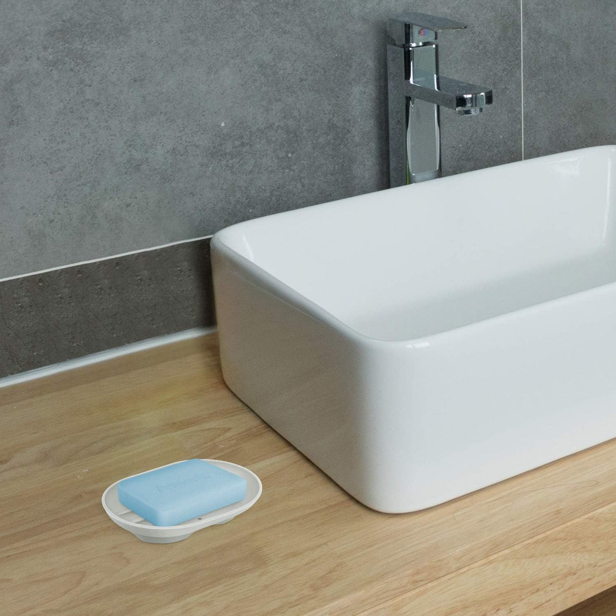 Soap Dish, Bathroom Soap Dishes Soap Holder Soap Tray with Holes to Drain Water- Oval Shape Soap Dish for Shower Bathroom Kitchen Counter Top, Keep Bars Dry - Flexible Silicone White, 3 Pack