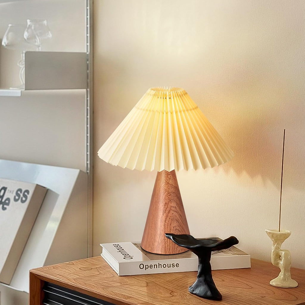 Ziqqeelam Wood Grain Small Table Lamp, Cute Table Lamp, Pleated Table Lamp, Wooden Bedroom Lamps for Nightstand, Small Scalloped Lamp Shade Table Lamps for Small Spaces for Bedroom,Living Room