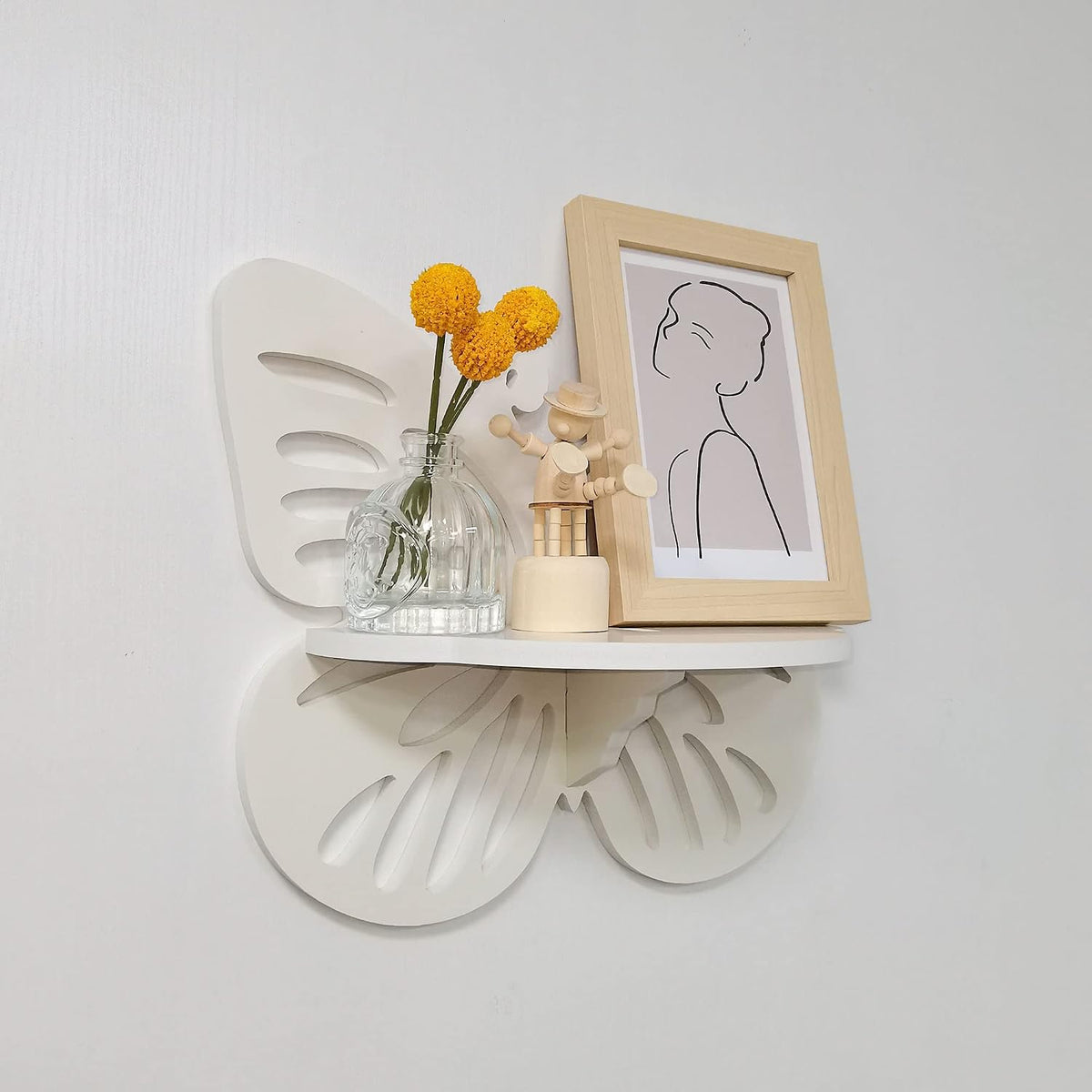 Butterfly Shaped Nursery Wall Deor Floating Shelf, Cute Wall Display Rack for Kid’s Room, Small Decorative Shelf Wall Mounted, White Hanging Wall Shelf for Toys, Plants and Decorations Storage, White