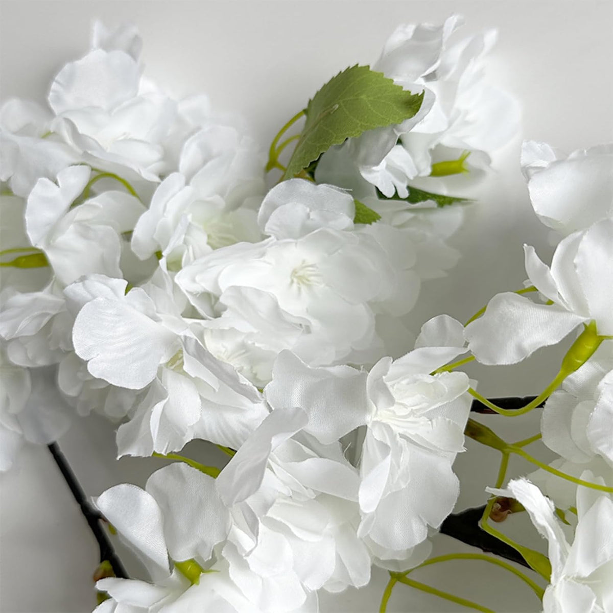 Artificial Cherry Blossom Branches, 5Pcs White Silk Faux Flowers, 33.5in