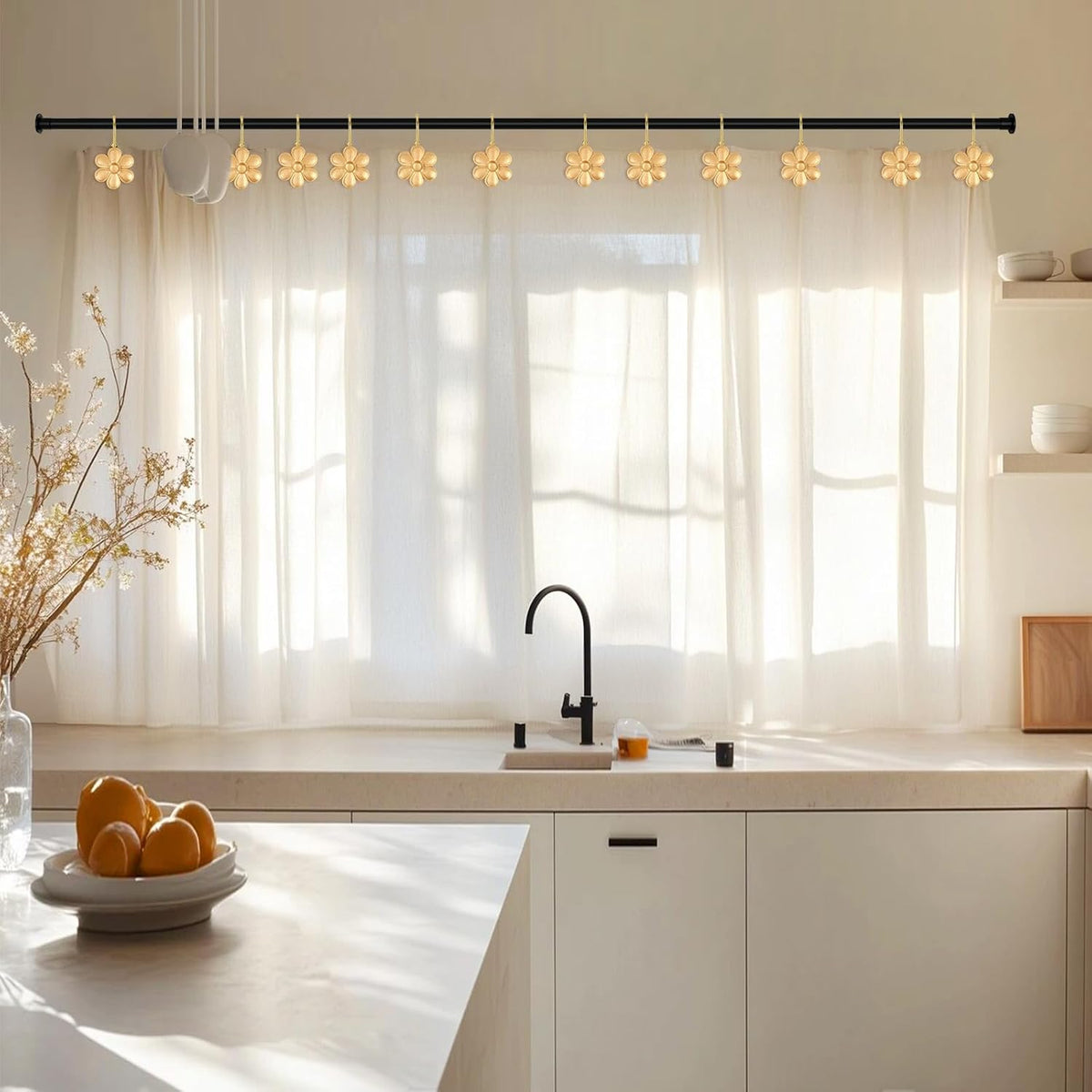 3D Floral Shower Curtain Hooks, 12 Pcs Rust Proof Resin Metal Hooks Shower Curtain Rod Rings, Ideal for Bathroom, Bedroom, Living Room Fun Home Decor (Gold)