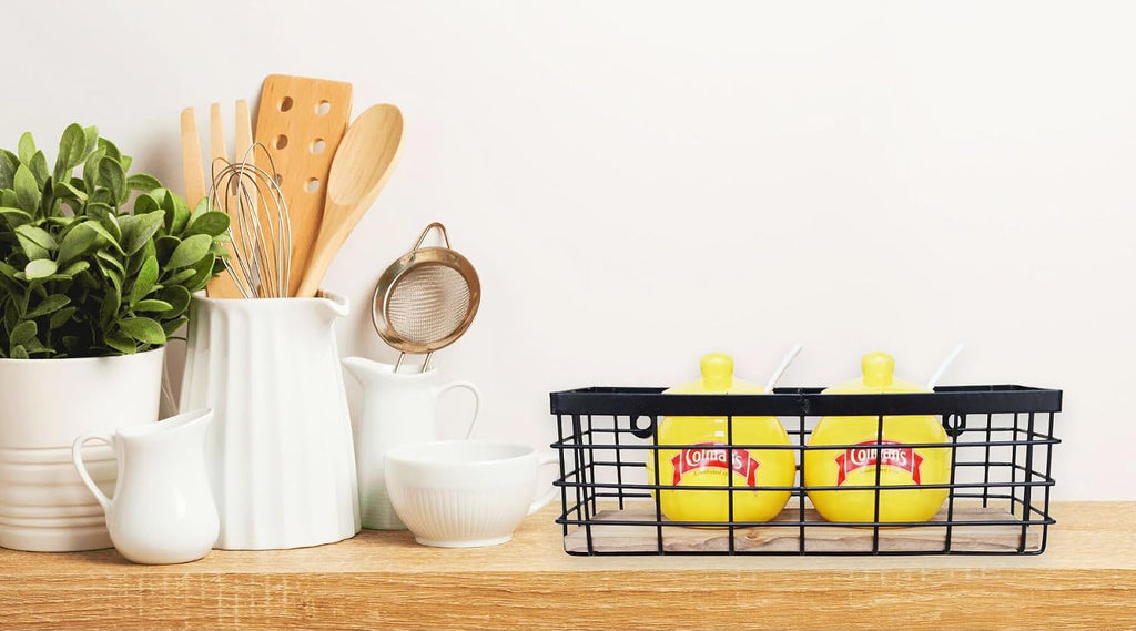ShabbyDecor Farmhouse Metal Wire Basket with Detachable Wood Base,Small