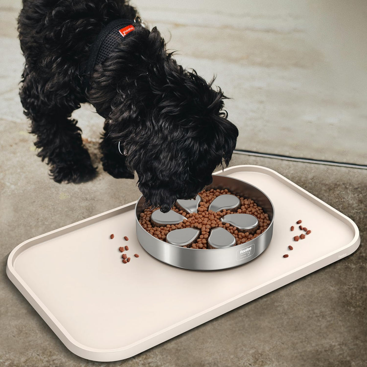 Feedoo Pet Feeding Mat [Warped Resistant Raised Edge], Water-Proof Silicone Placement for Food Water Bowls, Anti-Slip Base Protect Floor, BPA-Free&Dishwasher-Safe [23.5x13.5inch Large, White Sand]