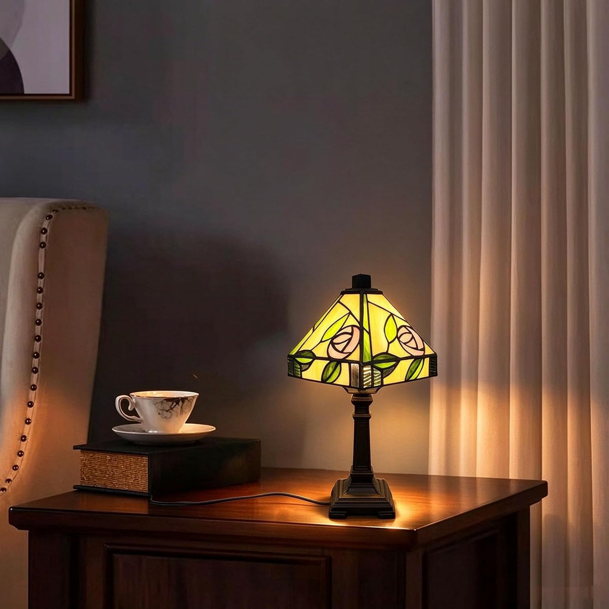Tiffany Style Lamp Hand-Made Pink Rose Stained Glass Table Lamps
