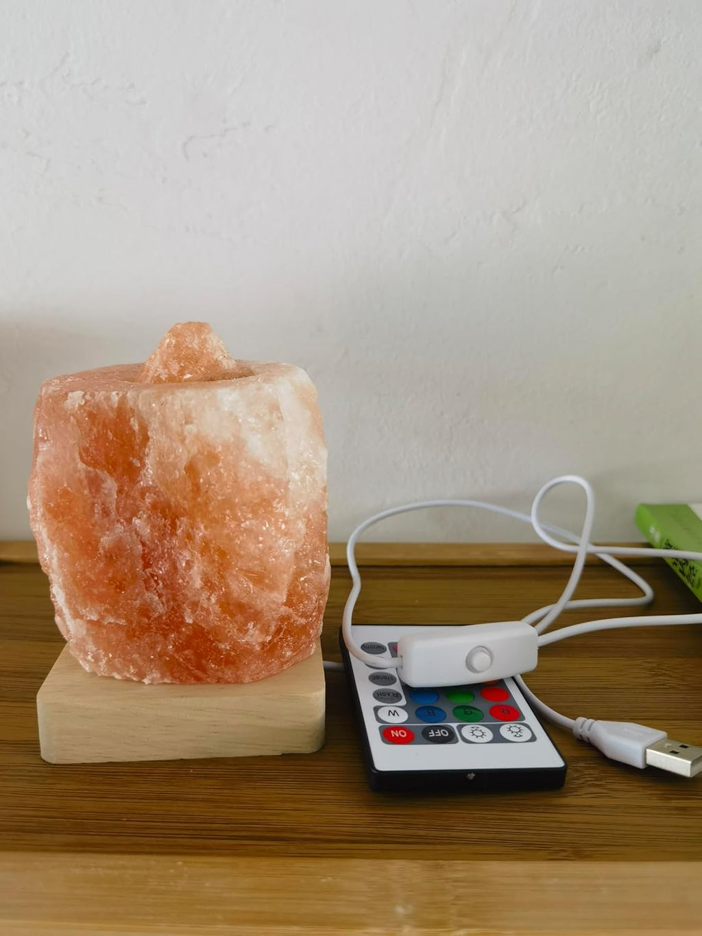 USB Colour Gradient Himalayan Salt lamp,Solid Wood Based Atmosphere Decoration Natural Shape Salt lamp with Remote Control, Natural Crystal Stone Bedside Night Light, Handmade Crafts.