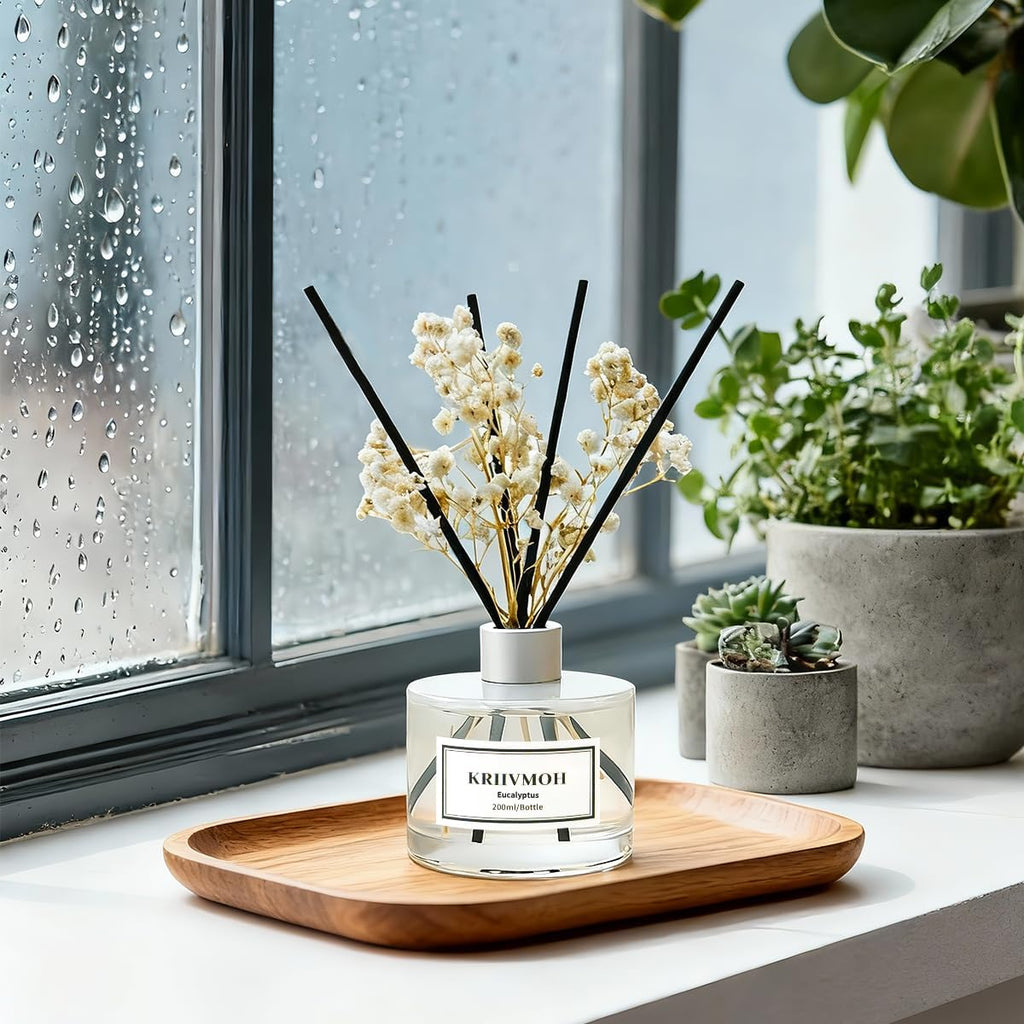 Reed Diffuser Set, 6.7 fl oz Eucalyptus Scented Oil Diffuser with 8 Reed Sticks, Home Fragrance Reed Diffuser for Bathroom Shelf Decor 200ml