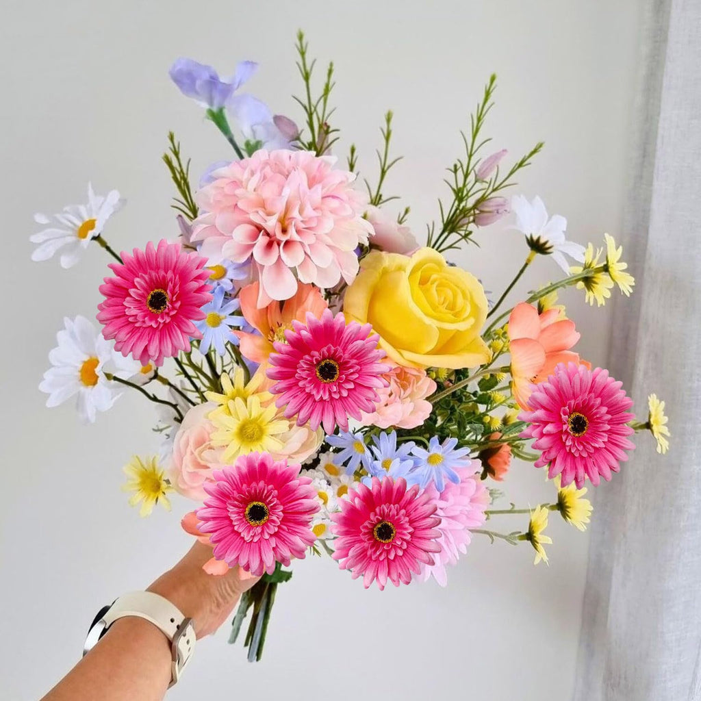 20 Pcs Fake Silk Gerbera Daisy Artificial Flowers with Stems Faux Daisies Flower Bulk for DIY Art Crafts Home Wedding Party Vase Centerpieces Tables Garland Wreath Decoration (Pink)