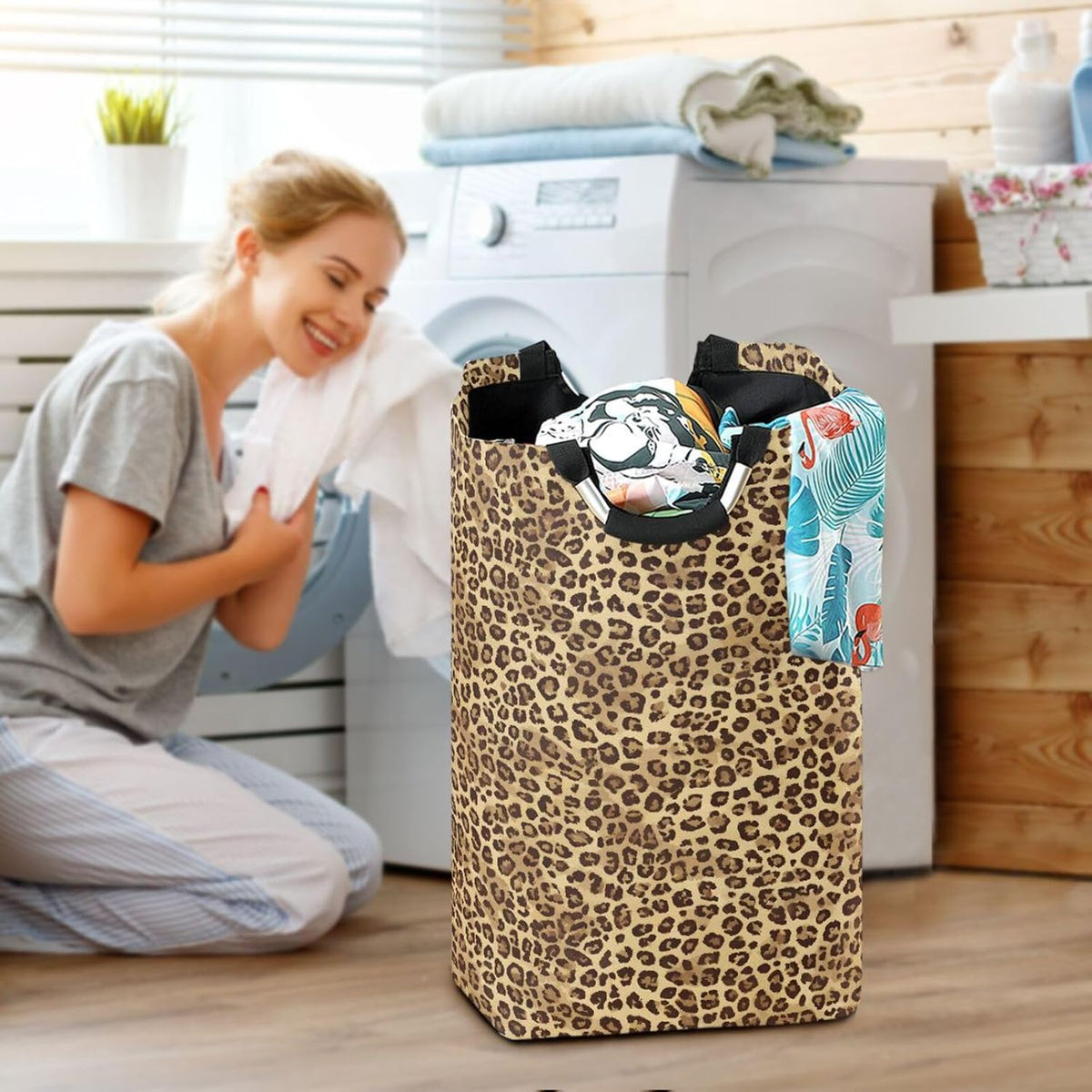 ALAZA Large Laundry Basket Leopard Print Animal Cheetah Laundry Bag Hamper Collapsible Oxford Cloth Stylish Home Storage Bin with Handles, 22.7 Inch