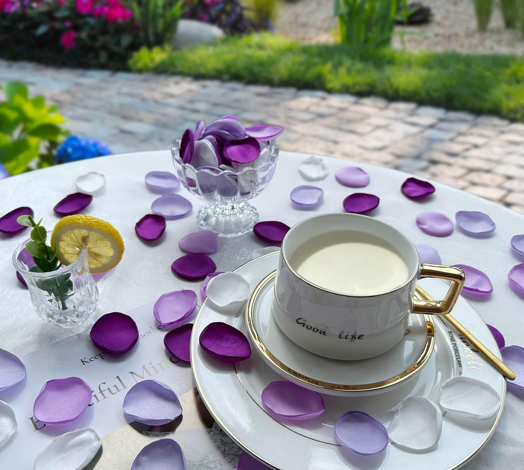 400Pcs Rose Petals for Wedding Decor Lavender Purple Silk Petals Flower Girl Scatter Petals for Aisle Table Centerpieces Reception, Bridal Shower Proposal Party Romantic Night