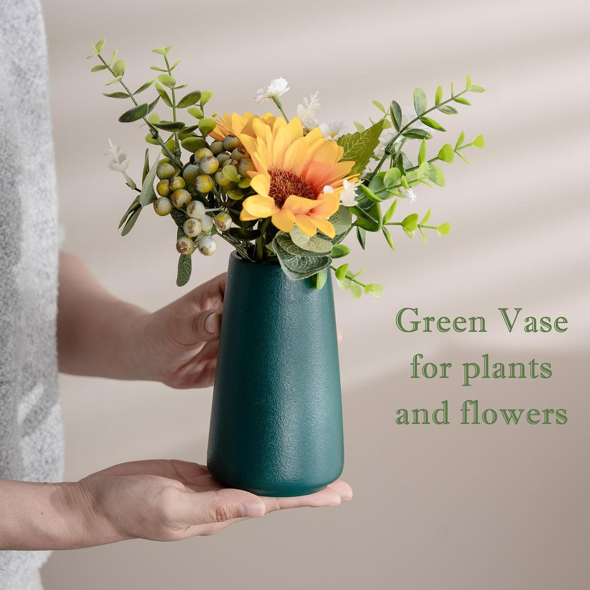Simple Boho Ceramic Flower Vase for Home Decor (Green,Small)