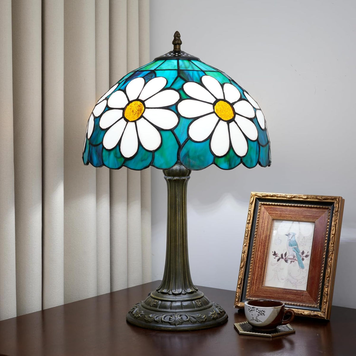Tiffany Lamp Stained Glass Table Lamp Chrysanthemum Bedside Lamps Bedroom Living Room Dining Room Office Decoration Desk Lamp Home Decoration Creative Gift