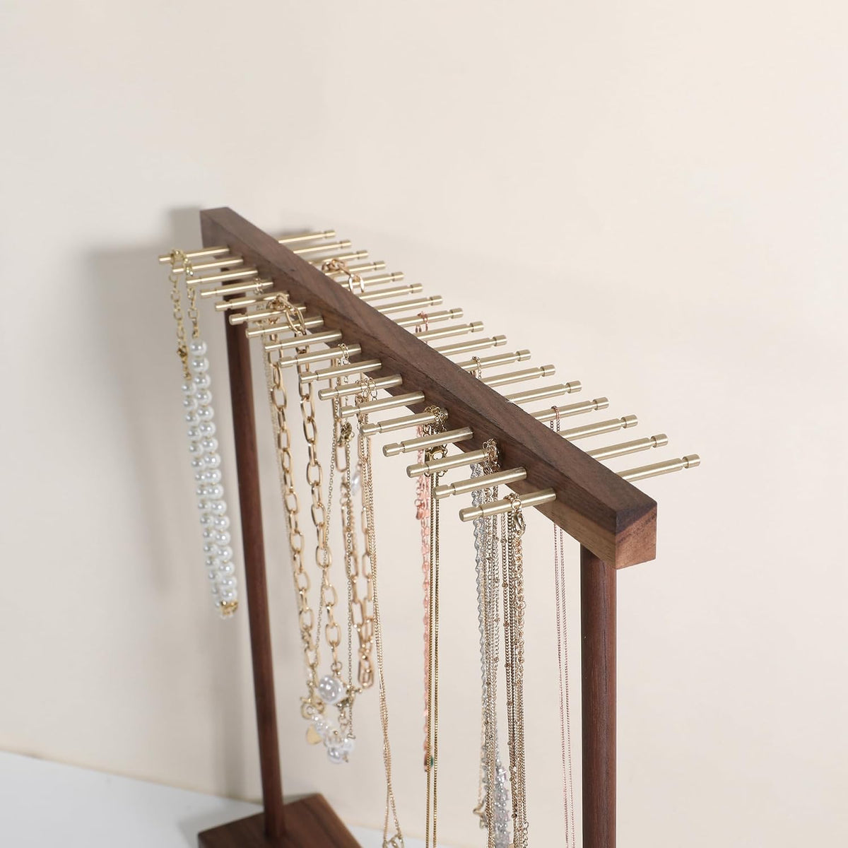 Large necklace hanger shelf with 17 copper bars, Wooden jewelry storage organizer rack for hanger necklace bracelet, necklace display stand for boutique store【Walnut】