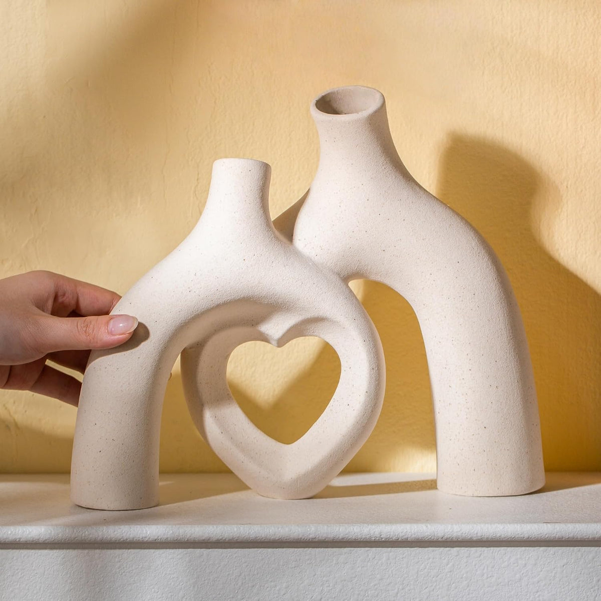 Liotww Hug Donut Decorative Vase Modern Nordic Boho Style Vases Home Decor