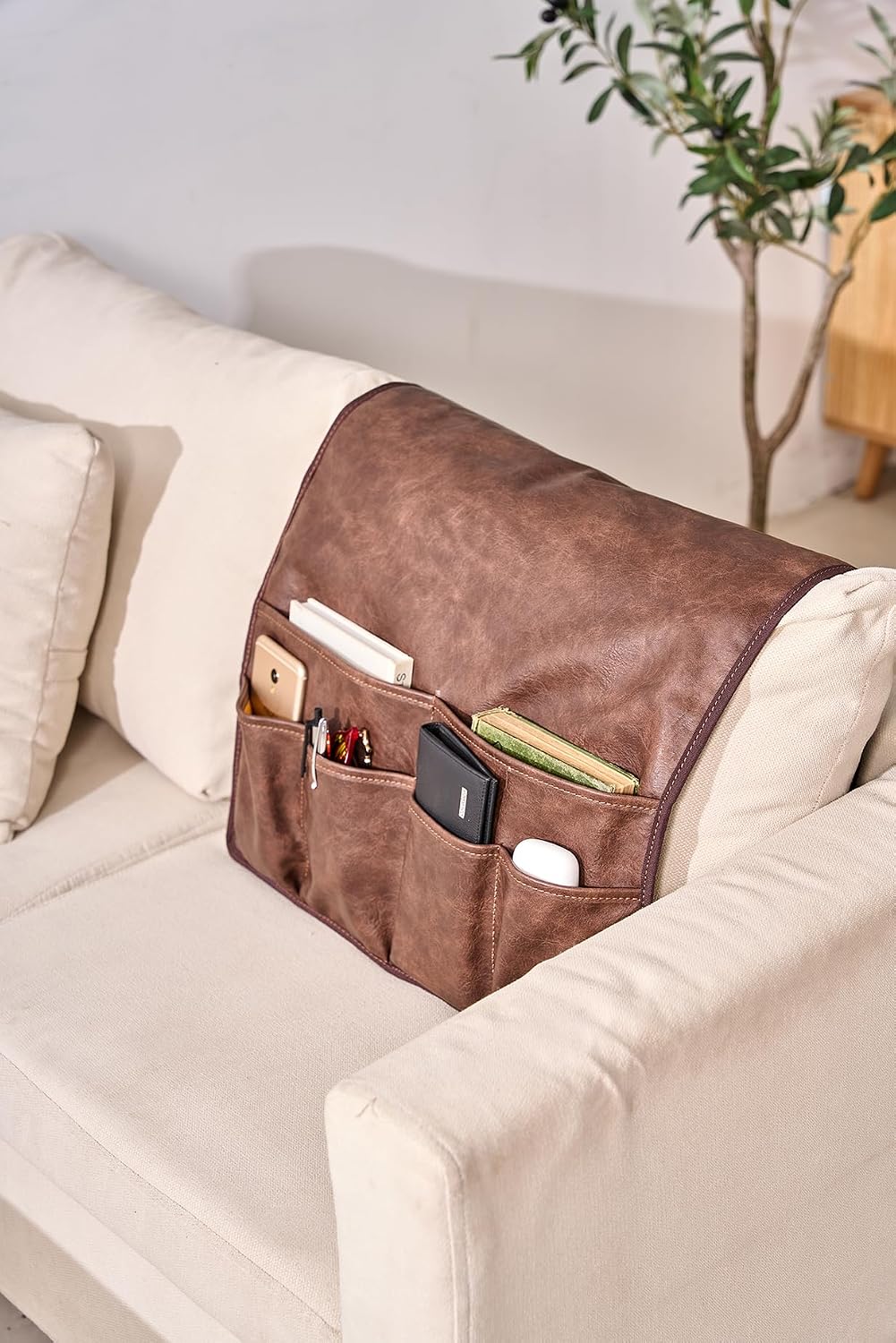 EURYNOME Personalized Sofa Armrest Genuine Leather Storage Bag,Custom Anti-Slip Sofa Organizer Pouch for Remote Control,Phone,ipad,Magazine,etc