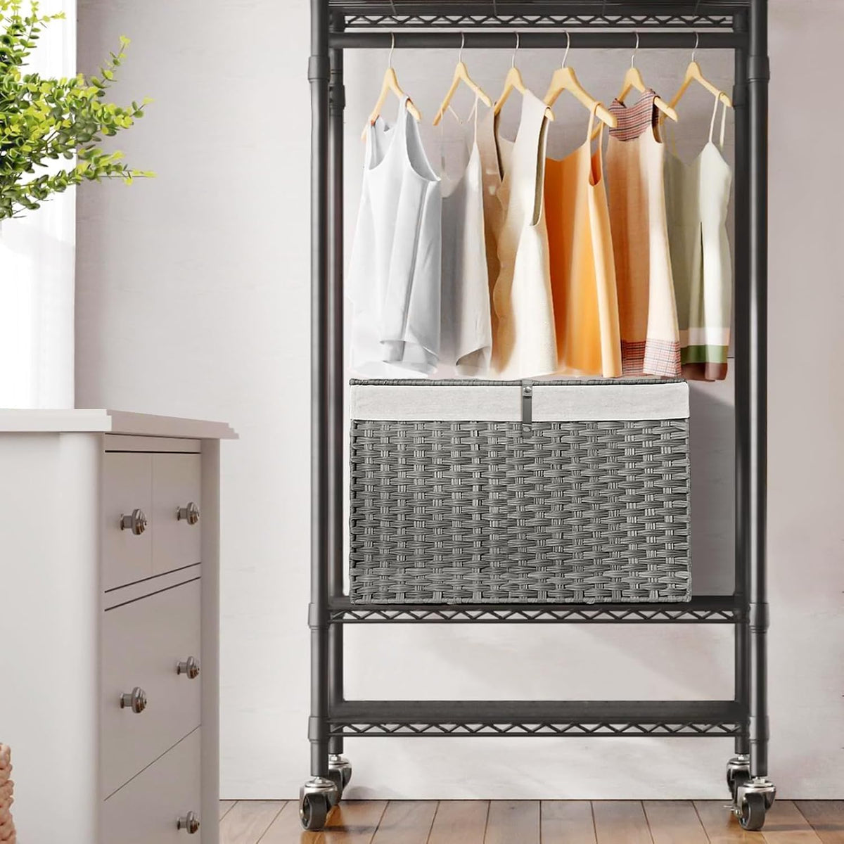 180L Wicker Storage Basket with Lid, Handwoven Rattan Large Shelf Basket with Removable Liner, 47.6 Gallon Wicker Basket for Blanket, Storage Trunk with Handle for Closet, Bedroom, Livingroom, Grey