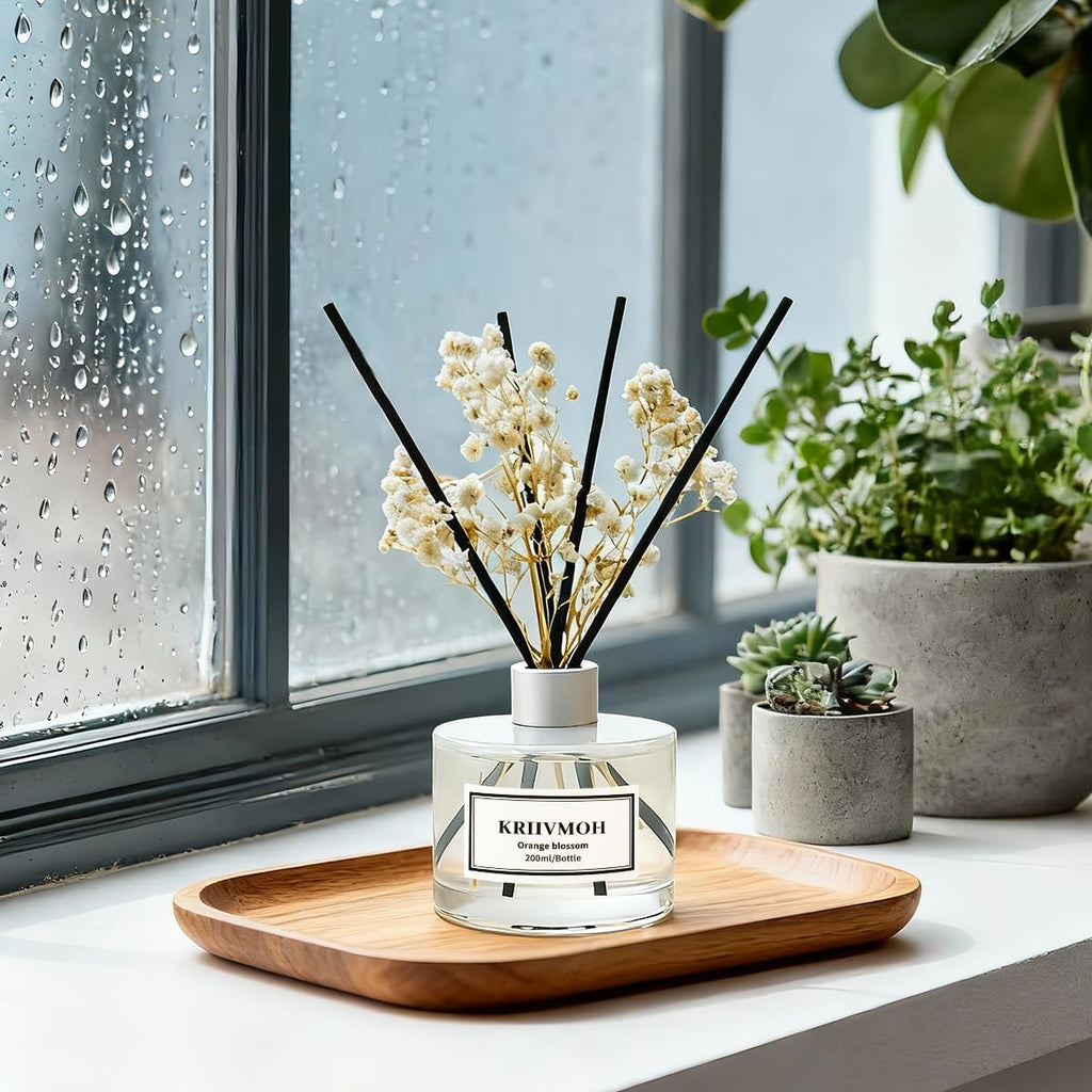 Reed Diffuser Set, 6.7 fl oz Orange Blossom Scented Oil Diffuser with 8 Reed Sticks, Home Fragrance Reed Diffuser for Bathroom Shelf Decor 200ml