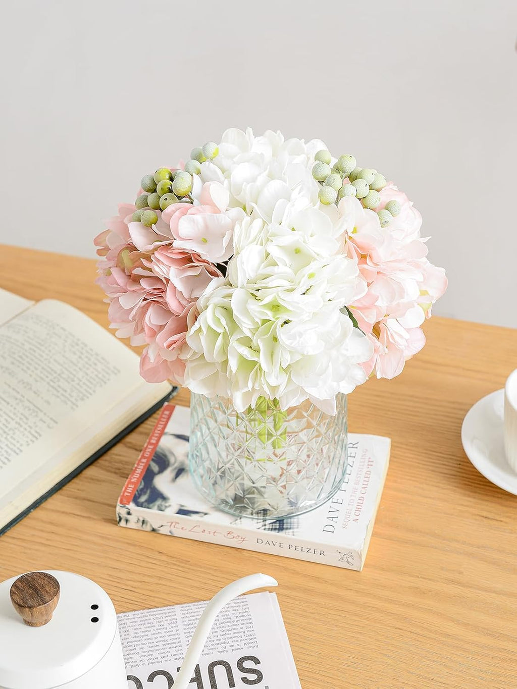 Wracra Hydrangeas Floral Arrangement in Glass Vase; Fake Flowers Pink