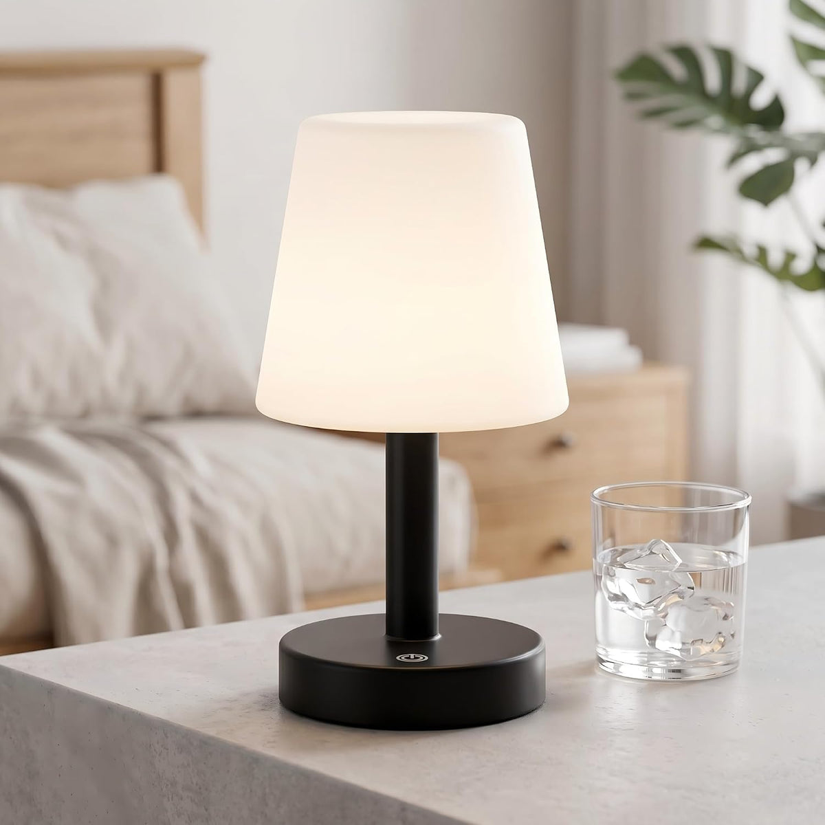 NOVEINN Shower Lamp IP54 Waterproof, Cordless Table Lamp, Black 1 Pack