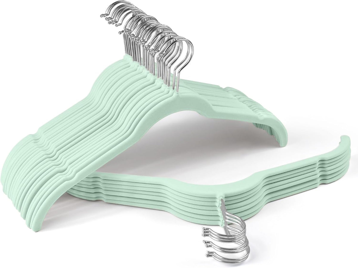 Sishynio Velvet Hangers 30 Pack, Non-Slip Slim Felt Clothes Hangers Green