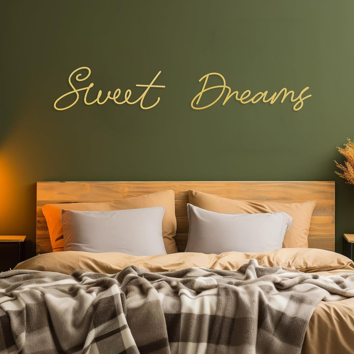 Zzbakress Sweet Dreams Wall Decor Above Bed, Metal Bedroom Above Bed Wall Decor, Rustic Farmhouse Bedroom Wall Hanging Signs Wall Art Decor for Women (Gold, Farmhouse)