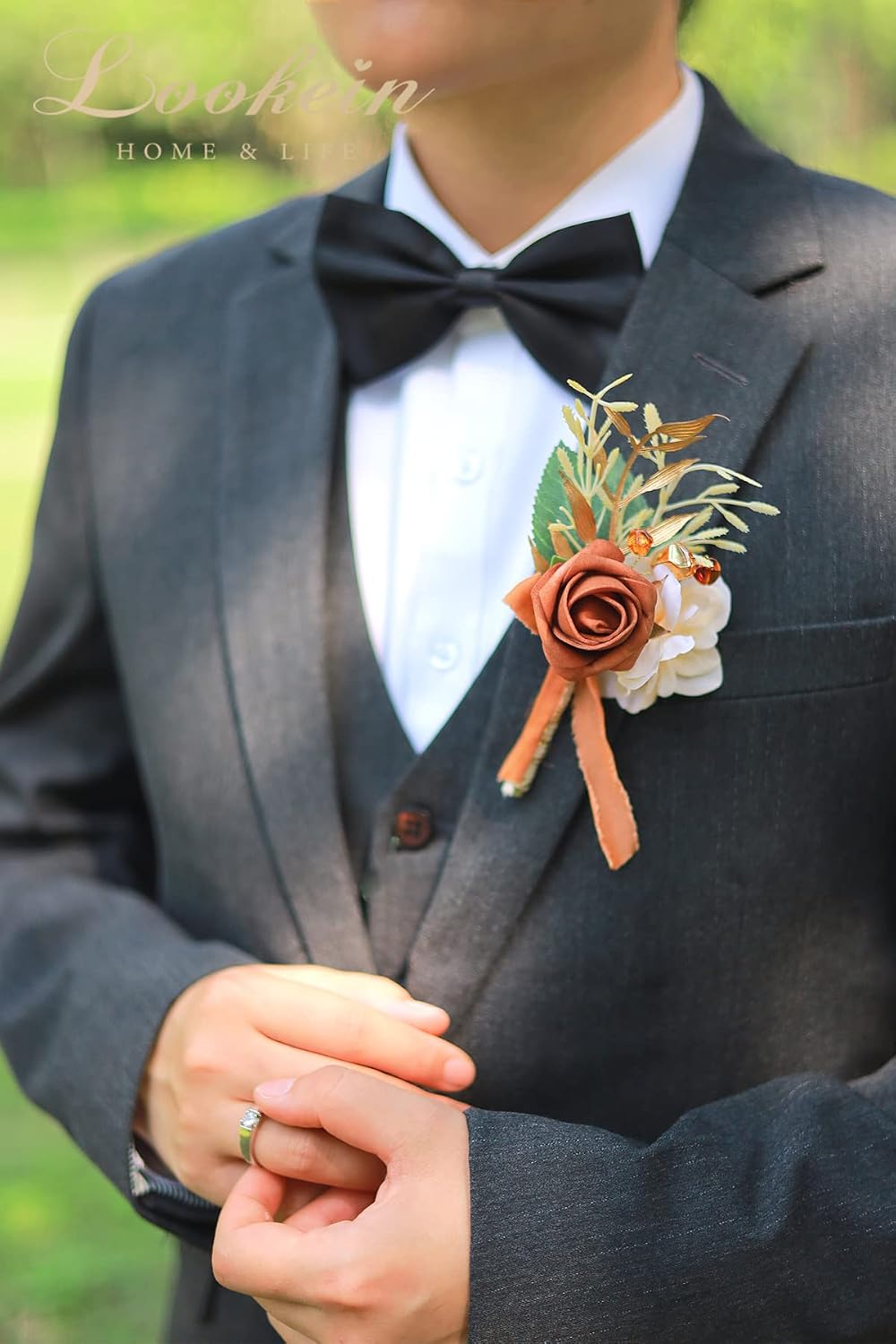 Lookein Set of 2 Terracotta Wedding Boutonniere for Men Artificial Flowers Wedding Groom Groomsmen Boutonniere for Wedding Ceremony Anniversary Formal Dinner Party