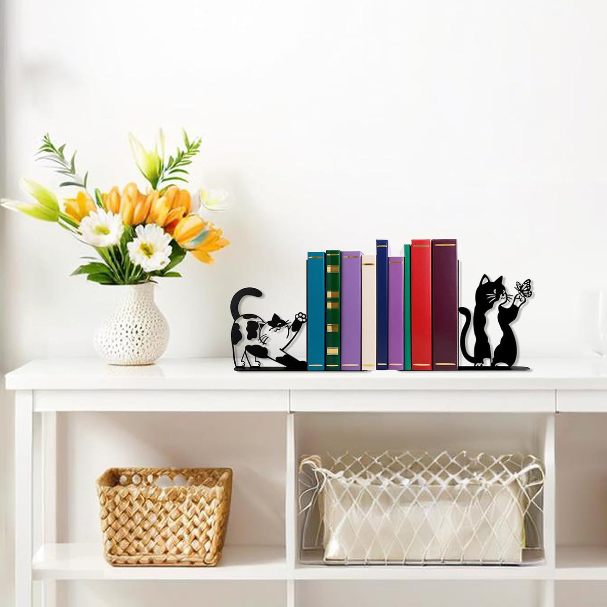 Cute Cat Bookends Metal Black Cat Book Ends for Shelves Bookshelf Decorative Accessories Home Office Desk Bookshelf Decor Cat Lover Gifts for Women