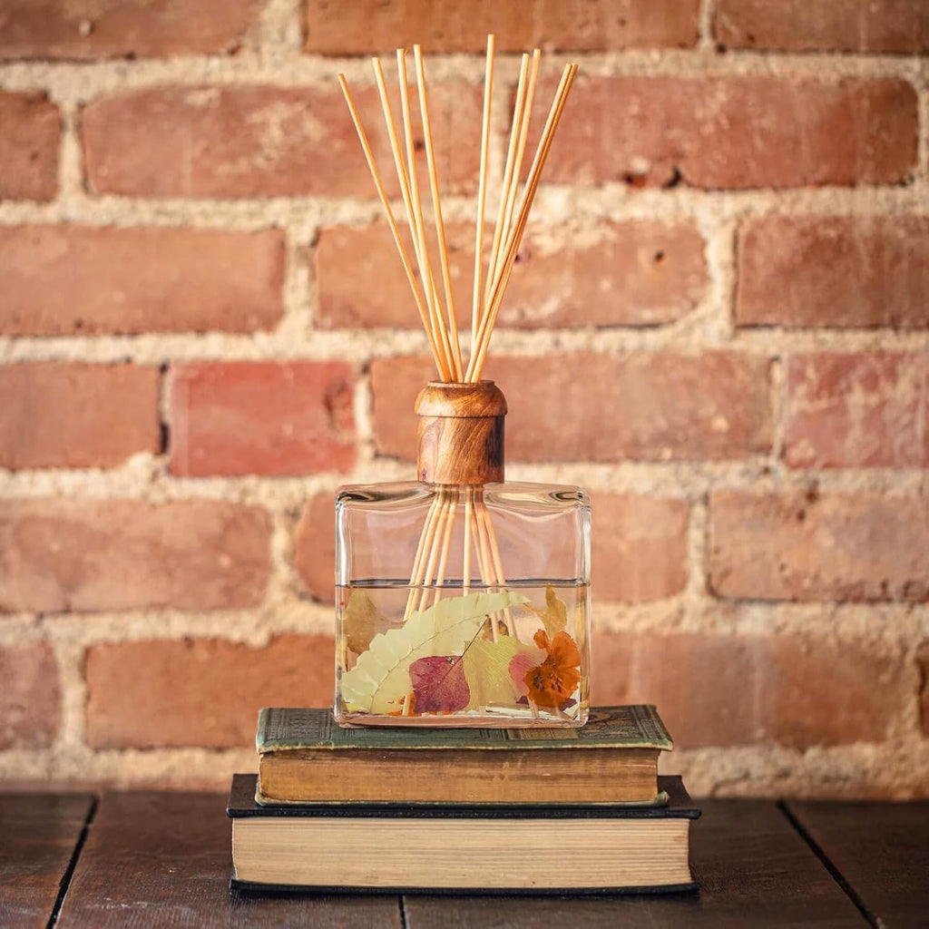 Honey Tobacco Botanical Reed Diffuser, Single Set, Square Glass Bottle 6.76 fl oz Lasts 6-12 Months Amber Oil Aromatherapy Scent Decor, Home Library Office Relaxation Gift